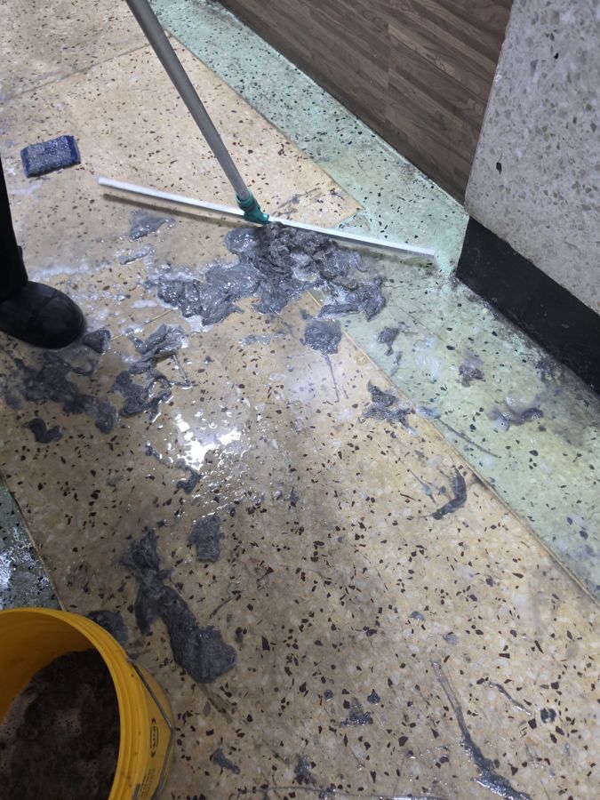 오염수 및 잔여물 회수